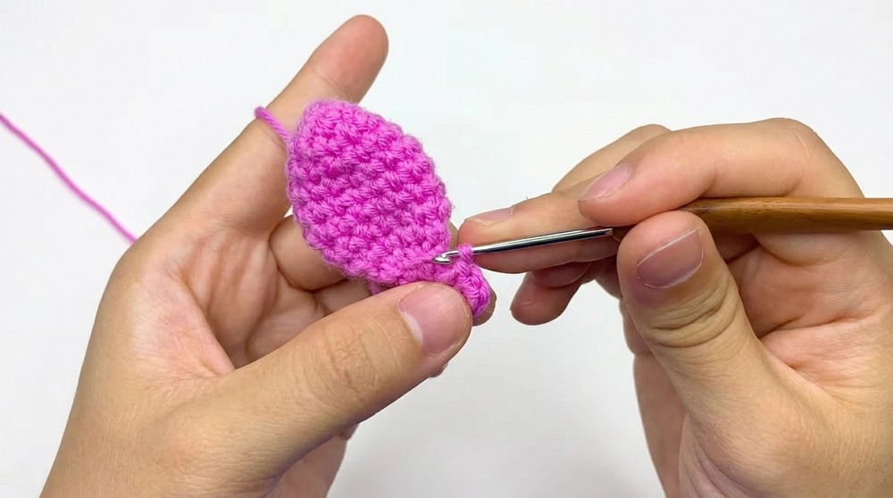 Crochet Cat And Fish Keychain Pattern 2