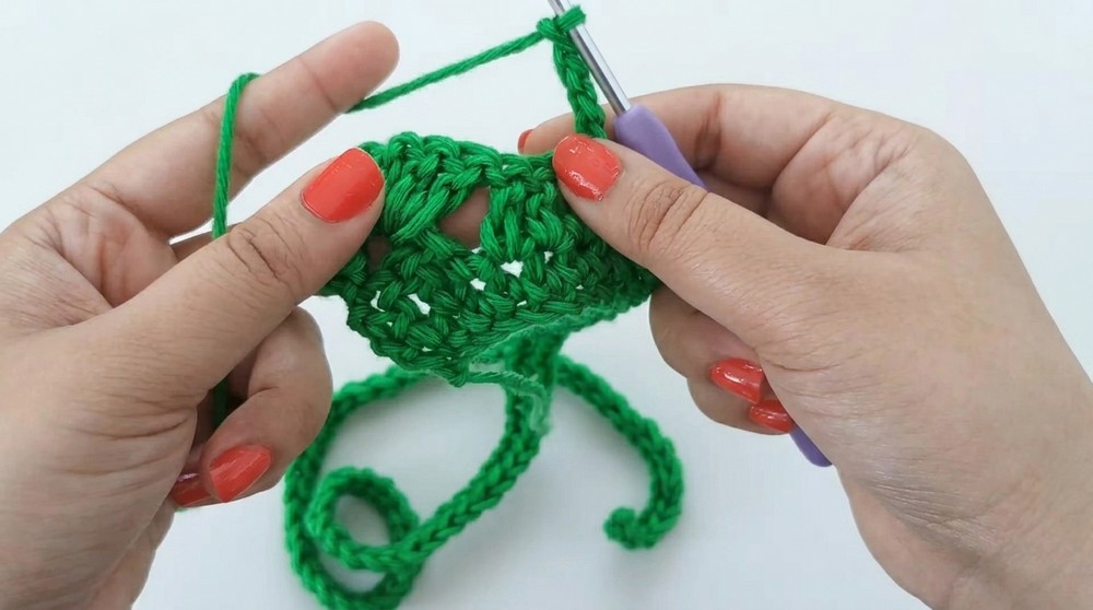 Crochet Christmas Tree Pattern 3