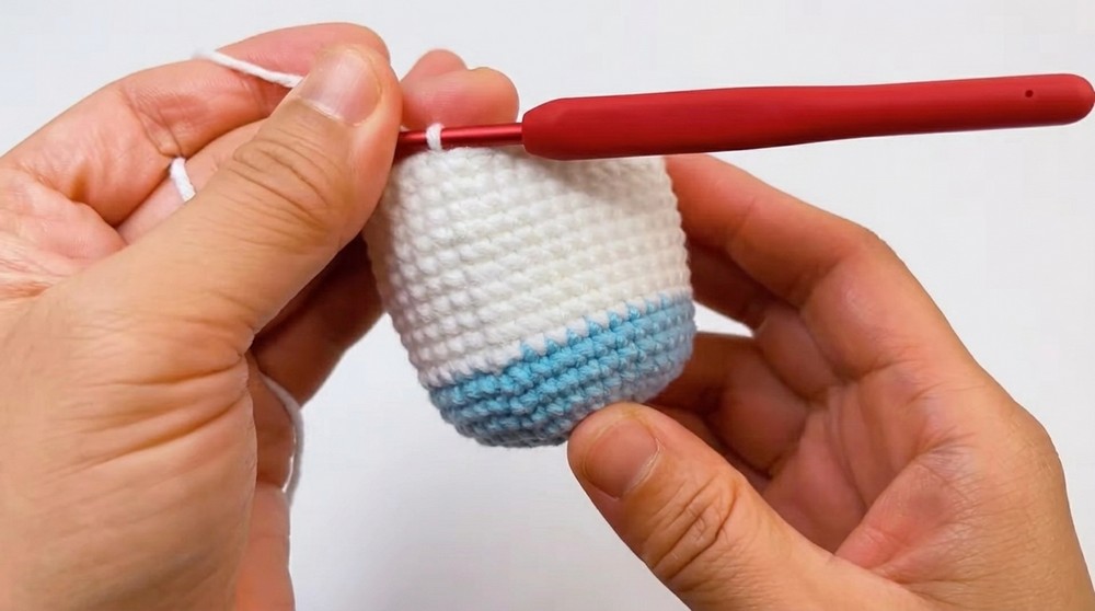 Crochet Cow Coin Purse Pattern 2