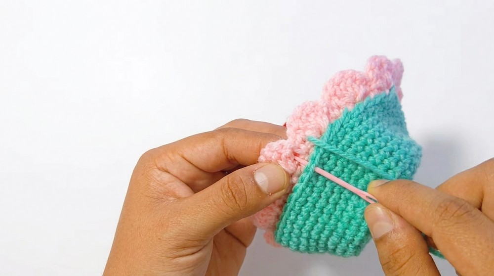 Crochet Cupcake Amigurumi Pattern 3