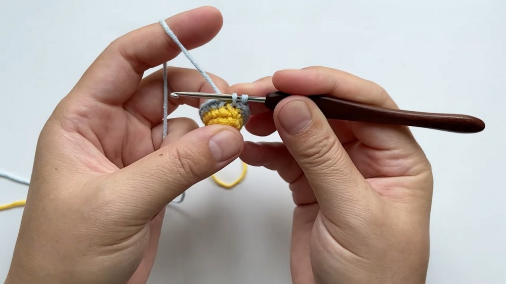 Crochet Fish Keychain Pattern 2