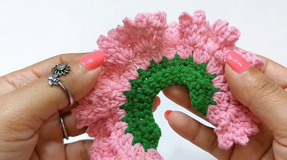 Crochet Flower Pattern 2