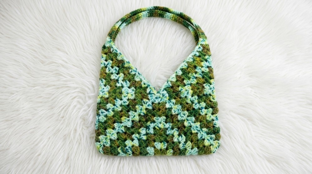 Crochet Granny Square Bag Pattern 4