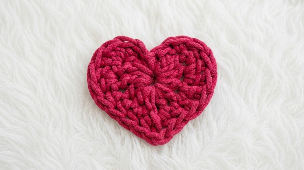 Crochet Heart Coaster Pattern 4