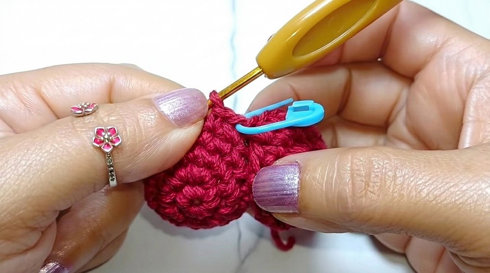 Crochet Heart Keychain Pattern 2
