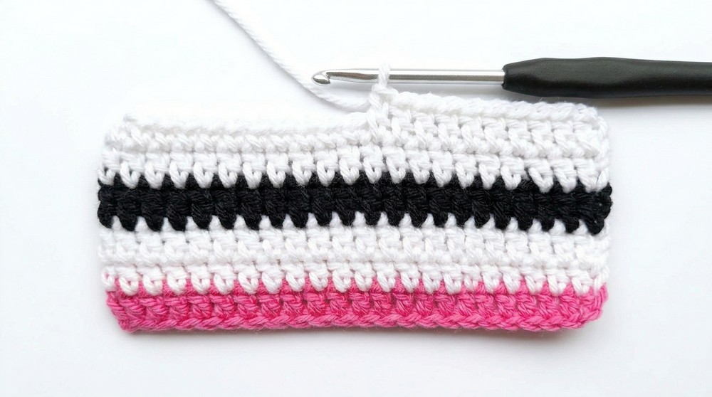Crochet Mini Skirt Pattern 1