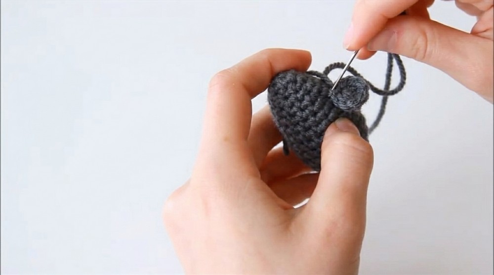 Crochet Mouse Amigurumi Pattern 3