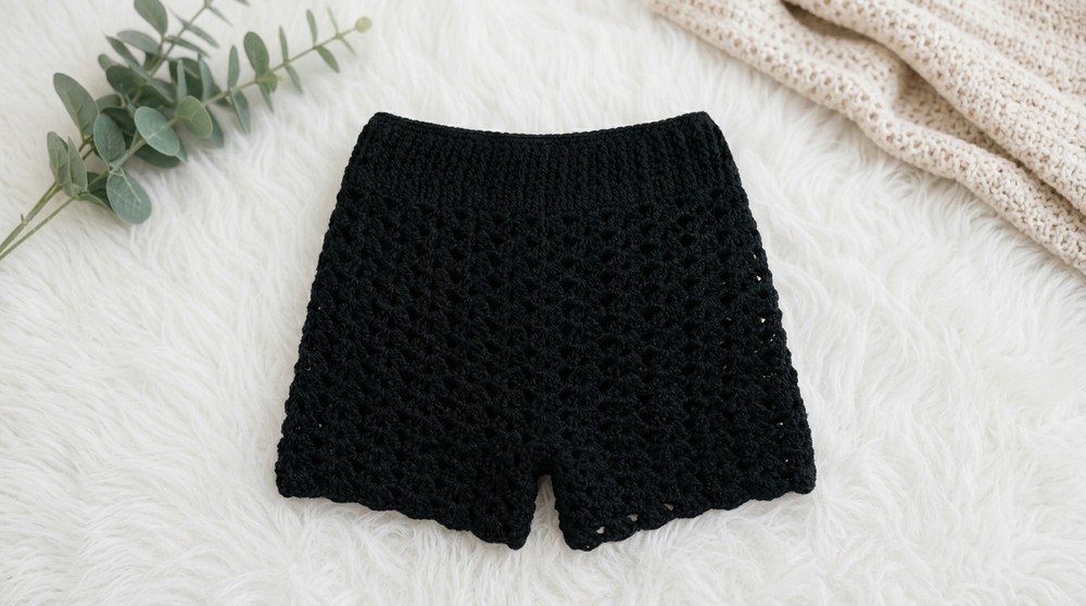 Crochet Shorts Pattern 4