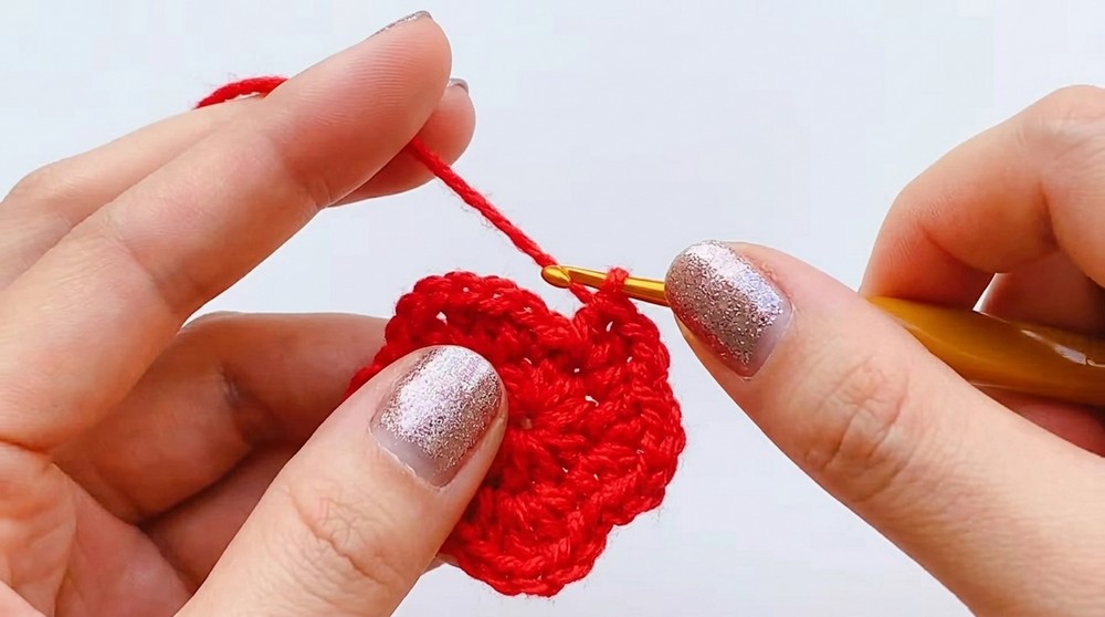 Crochet Star With Angel Wings Pattern 2