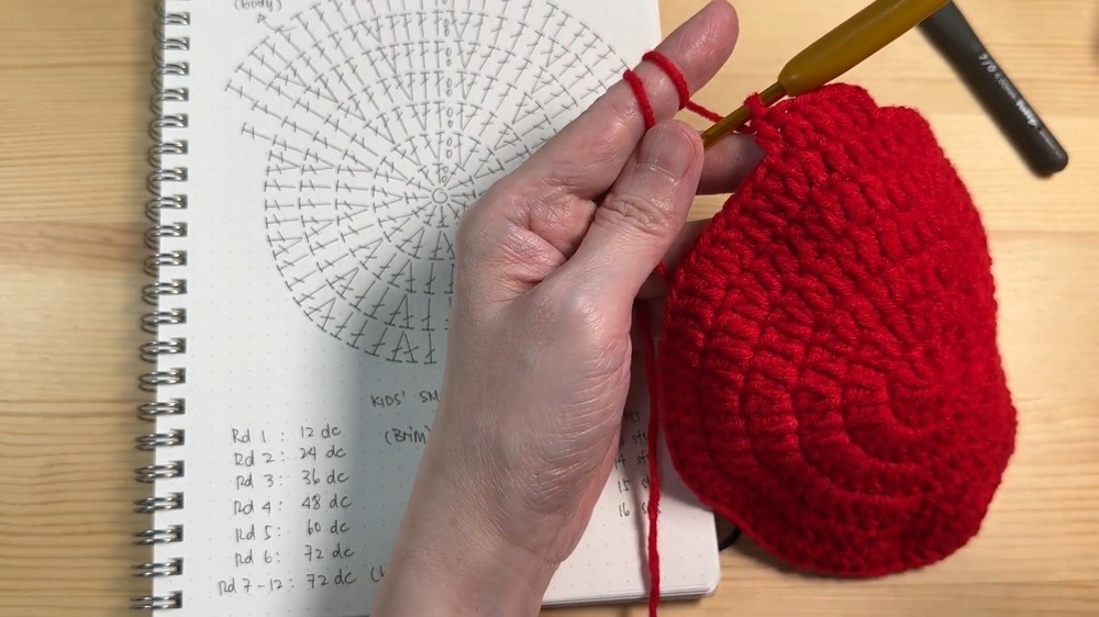 Crochet Strawberry Bucket Hat Pattern 2