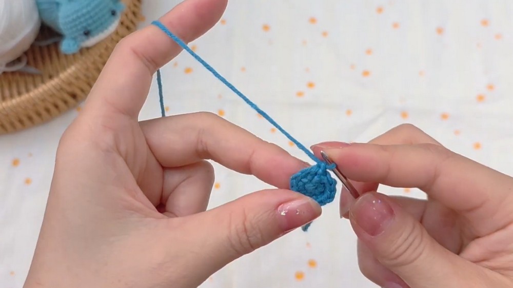Crochet Amigurumi Whale Easy Tiny Cute Whale Tutorial for Beginners (3)