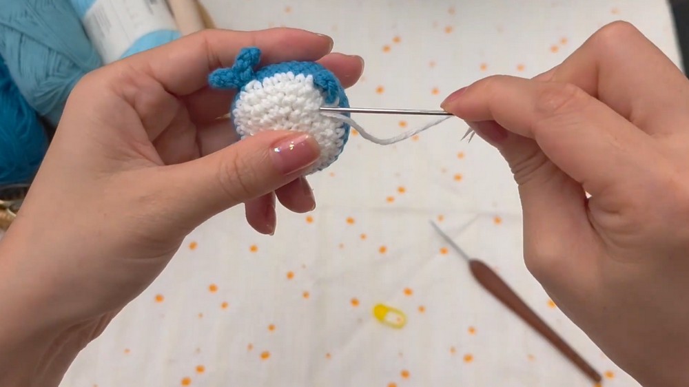 Crochet Amigurumi Whale Easy Tiny Cute Whale Tutorial for Beginners (6)
