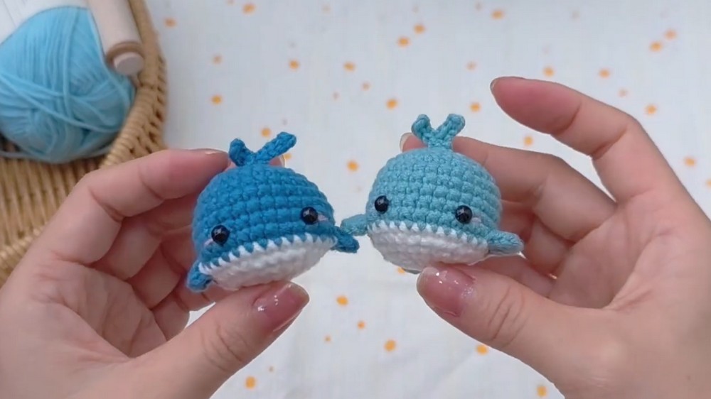 Crochet Amigurumi Whale Easy Tiny Cute Whale Tutorial for Beginners (7)