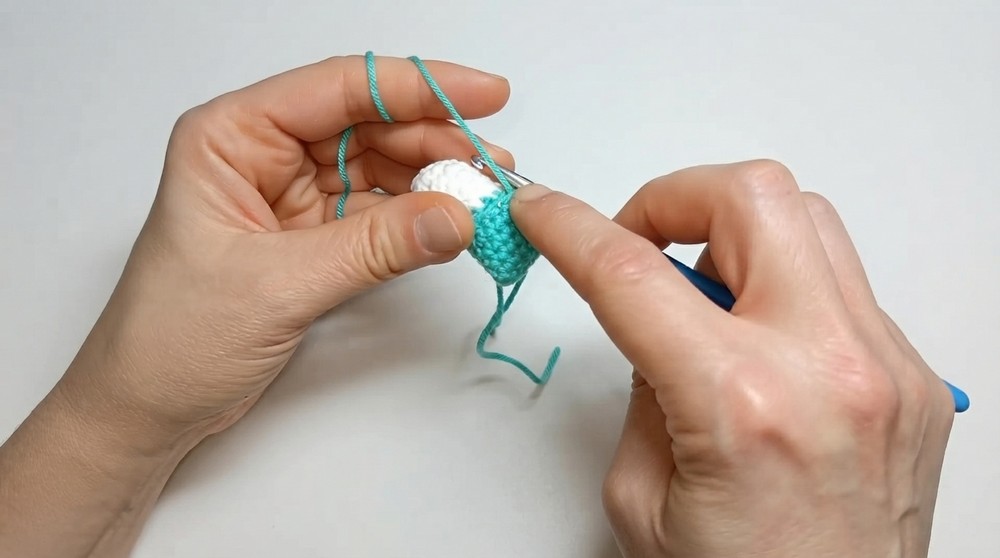 Crochet Bunny Keychain Amigurumi Bunny Master Class 3