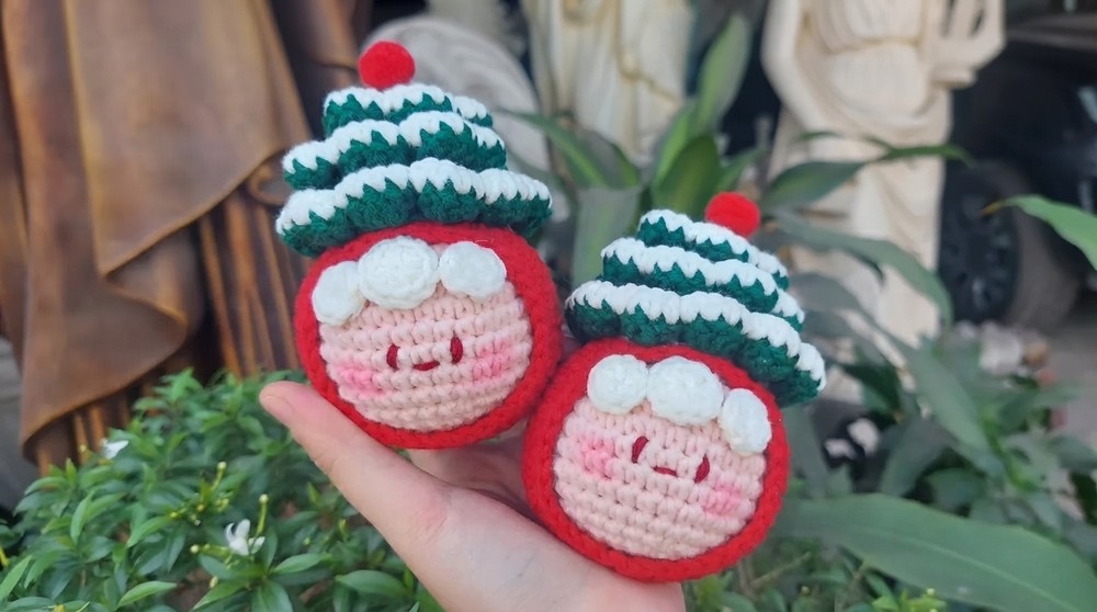 Crochet Key Cover Super Cute Pouting Baby (Beginner Friendly) 2