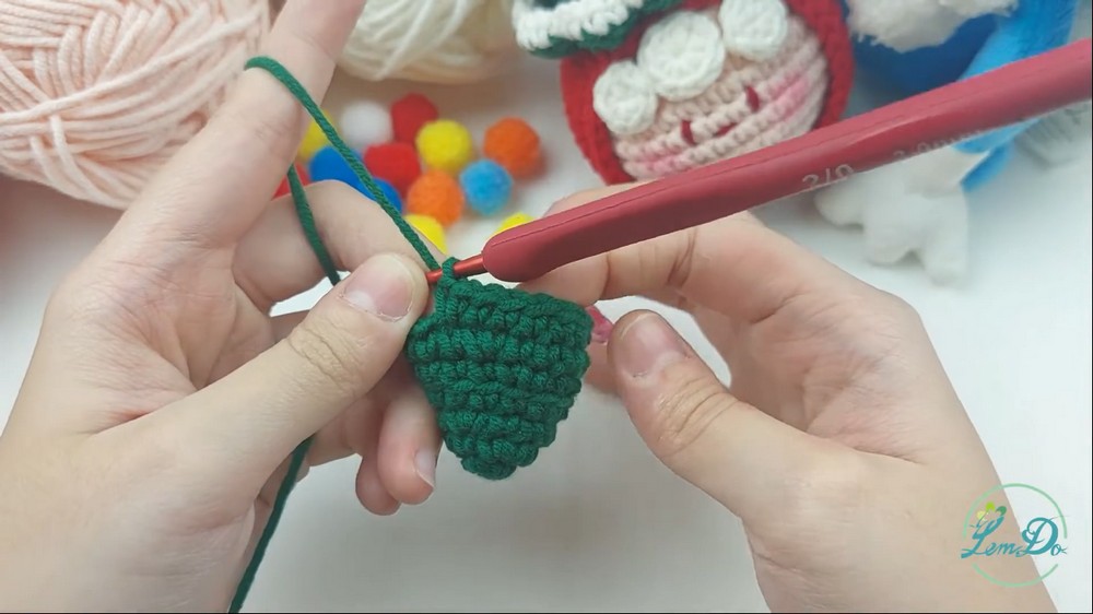 Crochet Key Cover Super Cute Pouting Baby (Beginner Friendly) 6