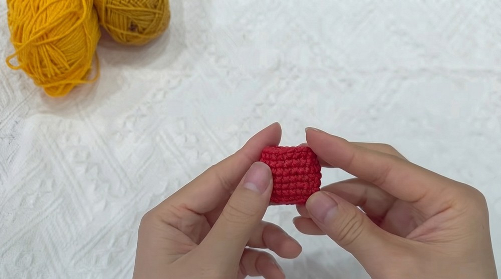 Crochet Mini Hamburger & Fries Set Super Cute Amigurumi Tutorial (10)