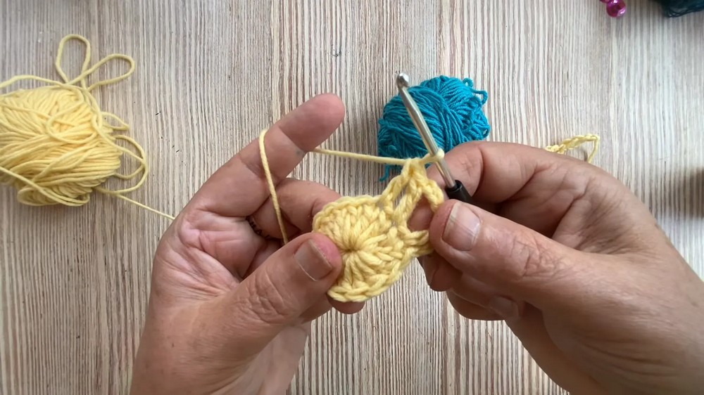 Crochet Windspinner 4