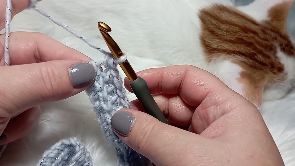 Crochet twisted headband (3)