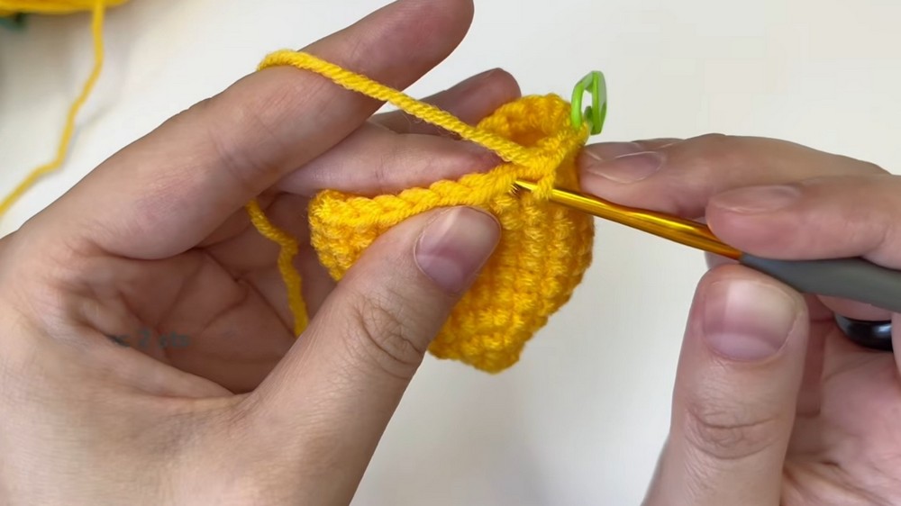 Cute Crochet Lemon Bag Charm 🍋 Easy Keychain Tutorial for Beginners 4