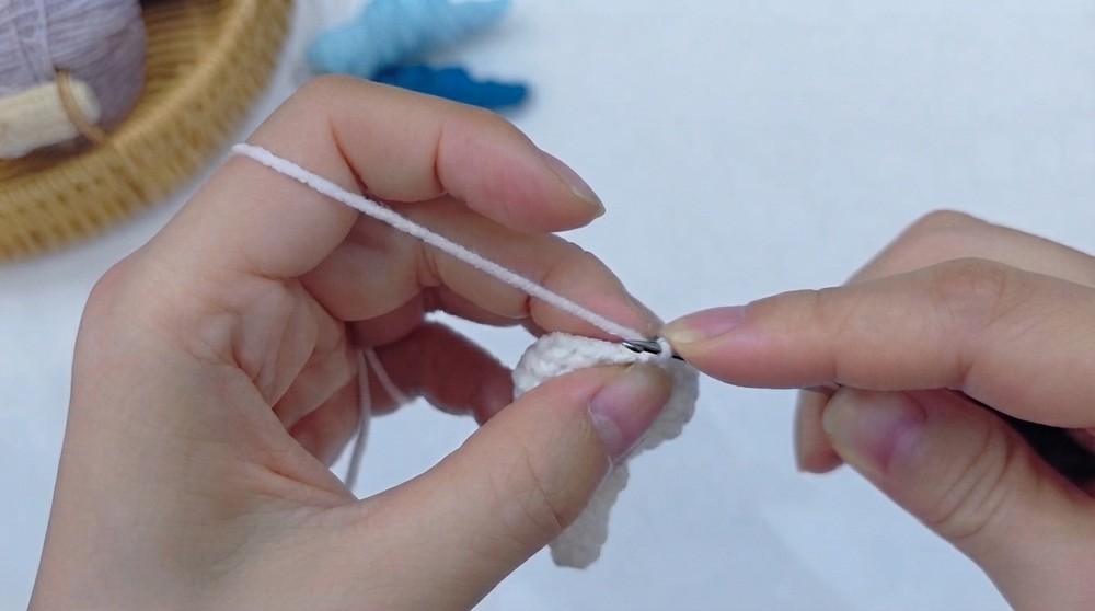 Easy Crochet a CONCH SHELL Crochet Amigurumi Tutorial 4