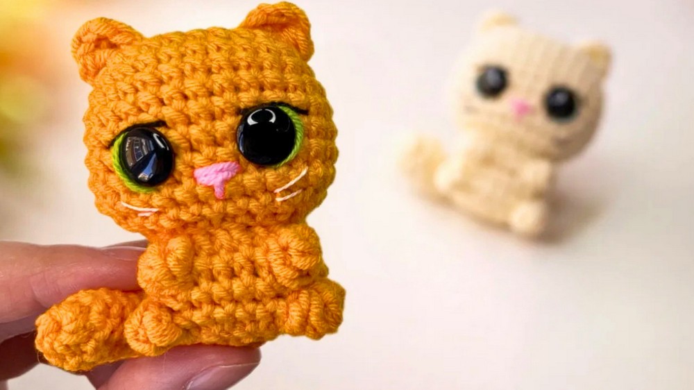 Easy NO SEW Crochet Cat 😺 Beginner Friendly Tutorial 2