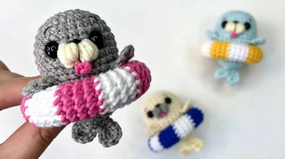 Easy No-Sew Baby Seal Crochet Tutorial 🦭 Beginner Friendly