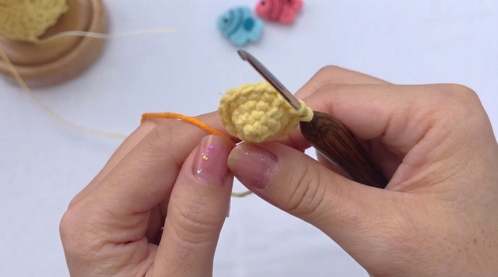 How to Crochet Amigurumi Fish Simple Mini Fish Pattern 4