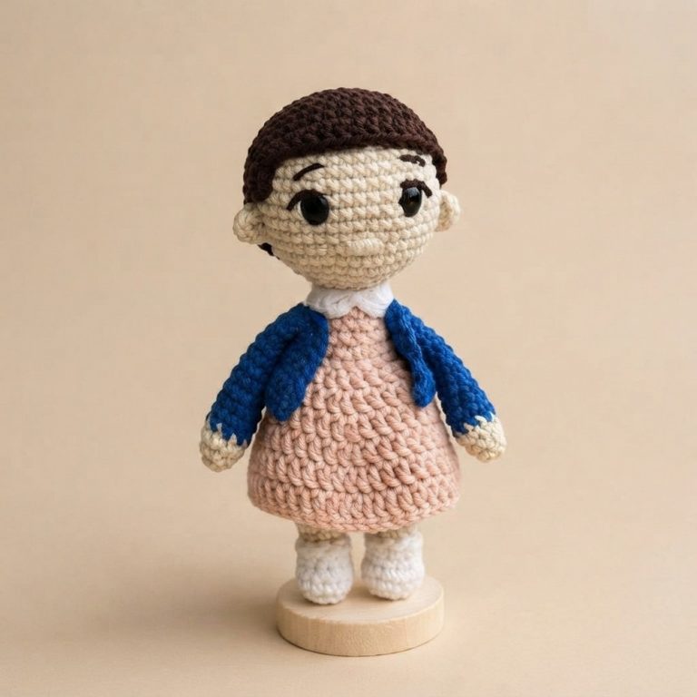 How to Crochet Eleven (Stranger Things) Amigurumi Tutorial [EN, ES, DE Sub] 13