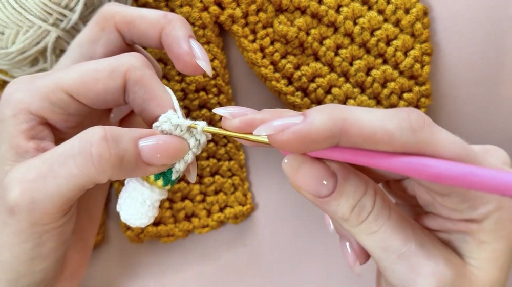 How to Crochet Eleven (Stranger Things) Amigurumi Tutorial [EN, ES, DE Sub] 4