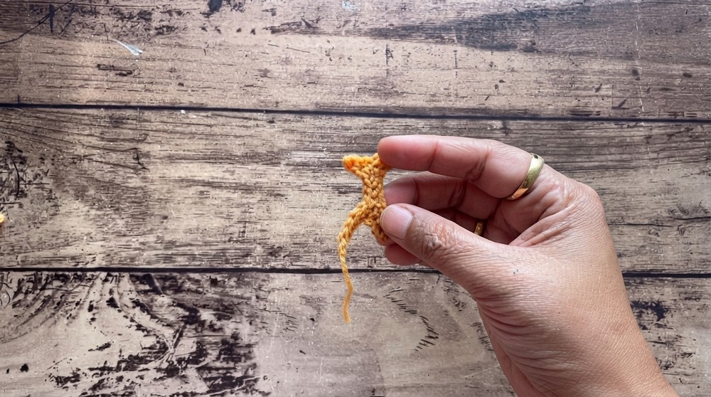 How to Crochet Reindeer Ornament Rudolph Christmas Decoration Tutorial (5)
