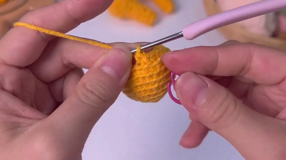 How to Crochet a Fried Chicken Drumstick Easy Crochet Food Tutorial 5