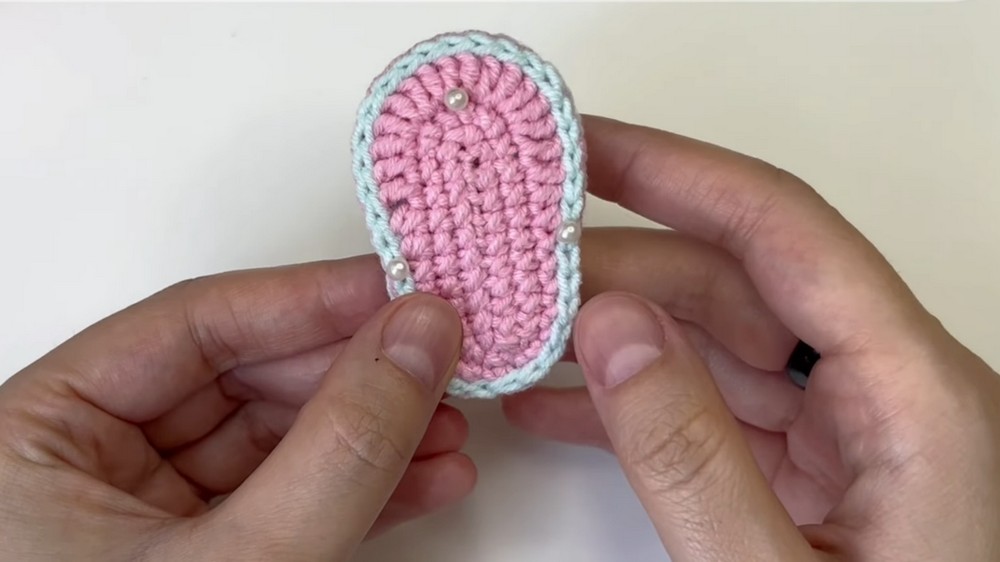 Mini Crochet Flip Flops 🩴 Easy Amigurumi Tutorial for Beginners 8
