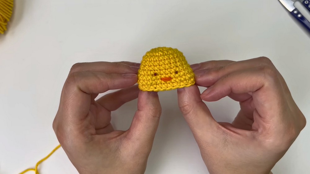 No Sew Baby Chick 🐥 Easy Beginner Amigurumi One Piece Crochet Chicken 4