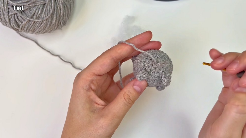 No Sew Crochet Bunny 🐇 Easy Amigurumi for Beginners One Pattern, 2 Sizes 8