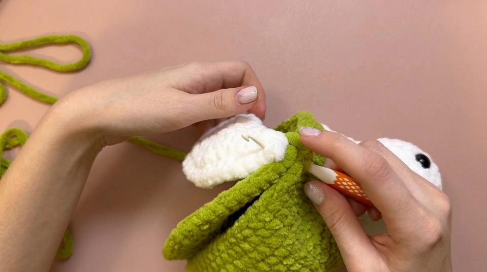 QUICK & EASY Crochet Plush Sea Turtle Free Pattern & Tutorial (ENGESPDE) 9