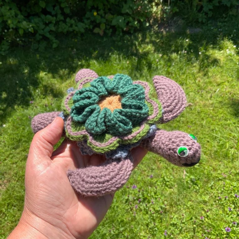 TURTEL “SIMI” Turtle🐢 with FLOWER 13