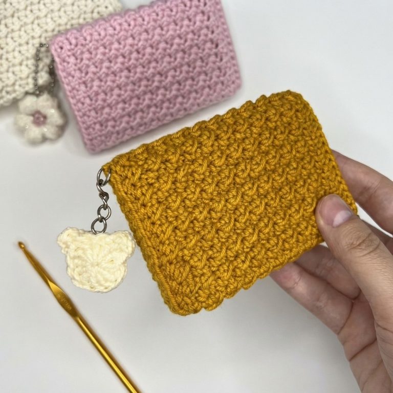 This Cute Crochet Wallet Took Me Only 2 Hours 🧸 +Bonus Charms! 11