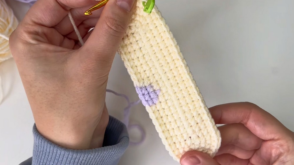 You NEED This Crochet Penguin Holder🐧 Easy Tutorial (Beginner Friendly) 4