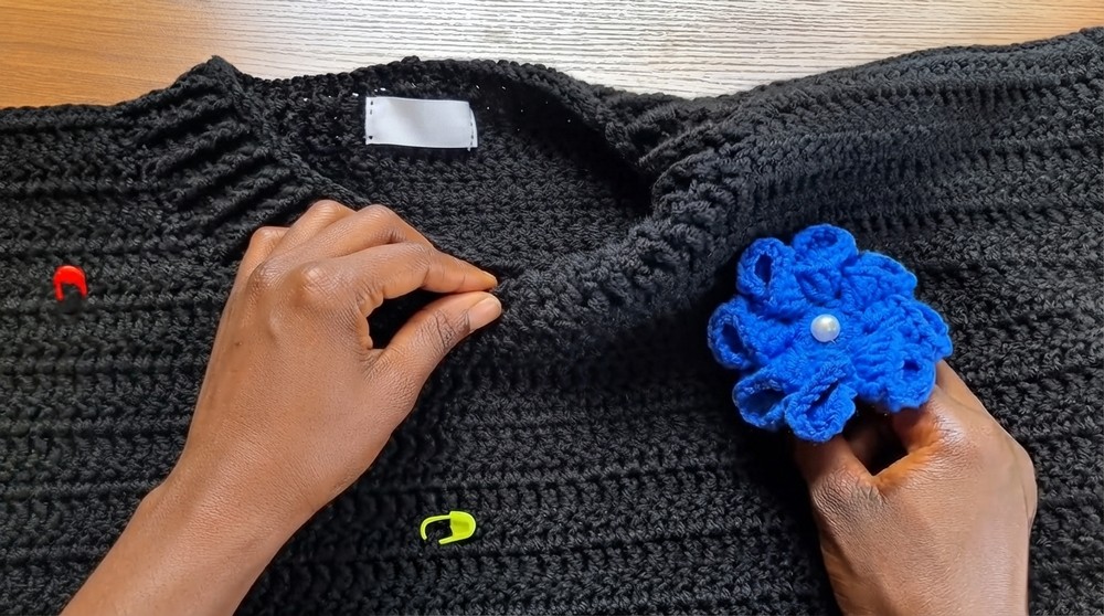 Crochet Beautiful Sweater Tutorial Using Spiral Flowers (1)