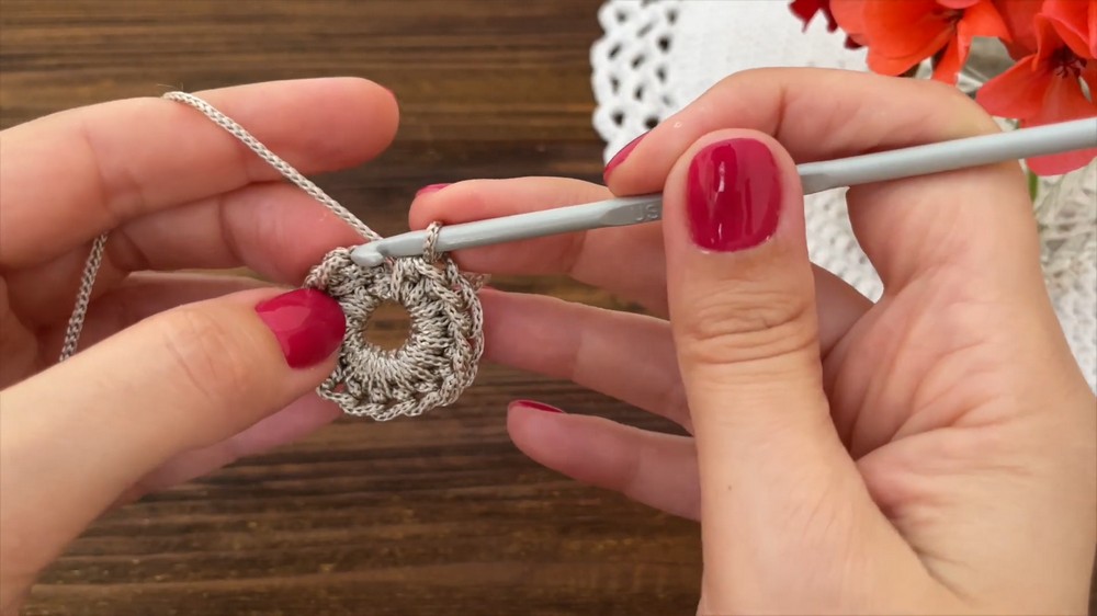 Crochet Clover Pattern (5)