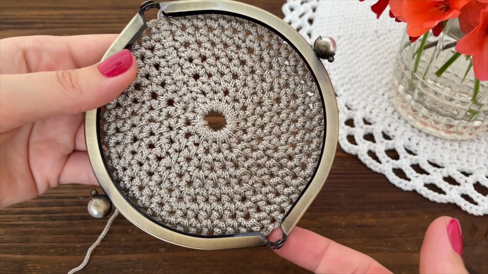 Crochet Clover Pattern (6)
