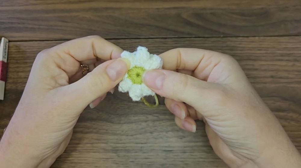 Crochet Granny Square Pattern (2)