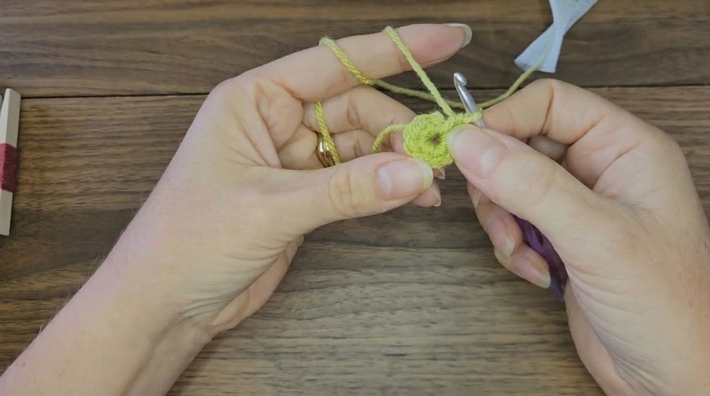 Crochet Granny Square Pattern (3)