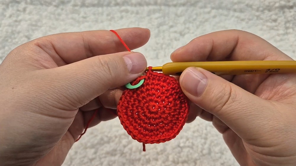 Crochet Mini Bag Keychain Pattern 2