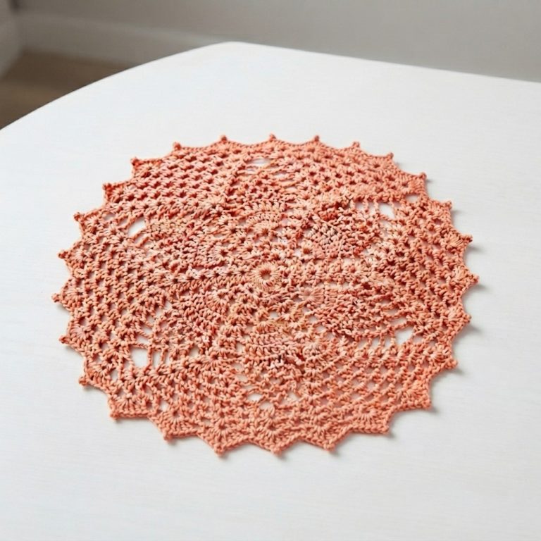 Crochet Pineapple Place Mat, Doily,Pot Holder, Table Centre Piece, Very Easy ,Beginners Friendly 10