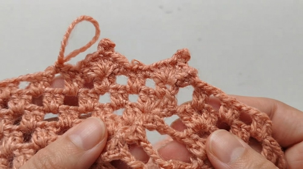 Crochet Pineapple Place Mat, Doily,Pot Holder, Table Centre Piece, Very Easy ,Beginners Friendly 7