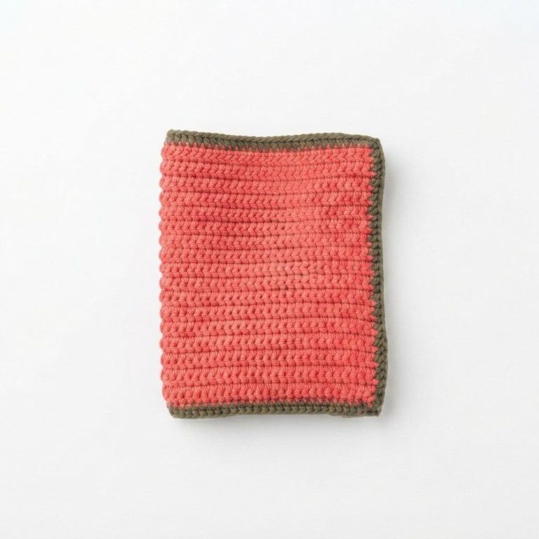 Cute Crochet Book Pattern for Beginners (1)
