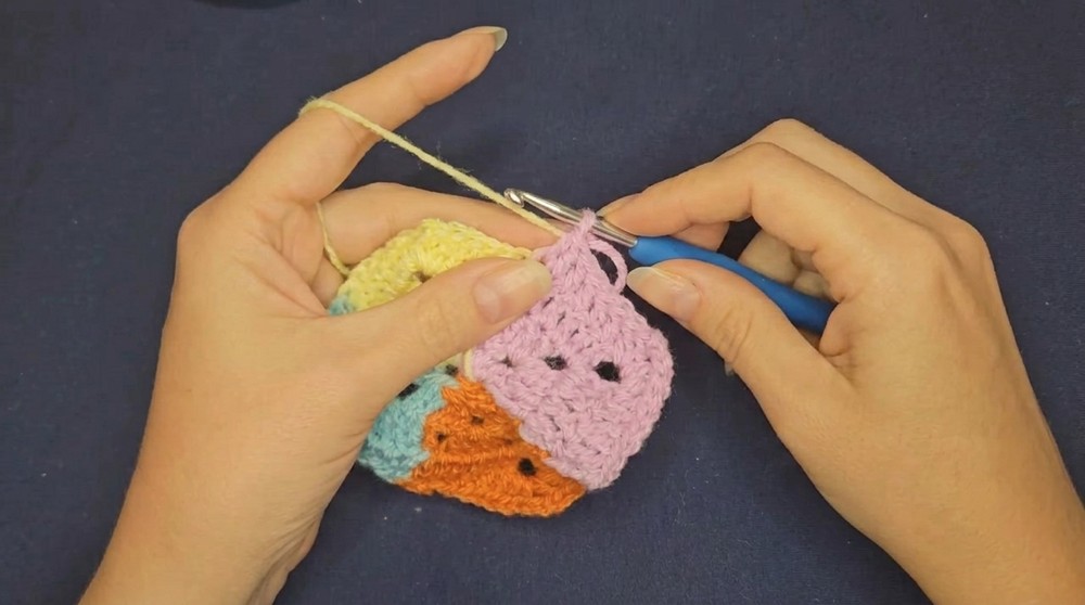 Easy Colorful Granny Square Crochet (10)