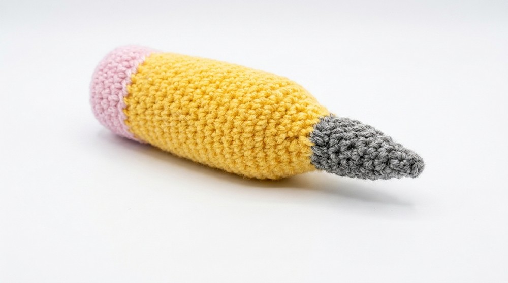 Easy Pencil Crochet Pattern for Beginners (1)